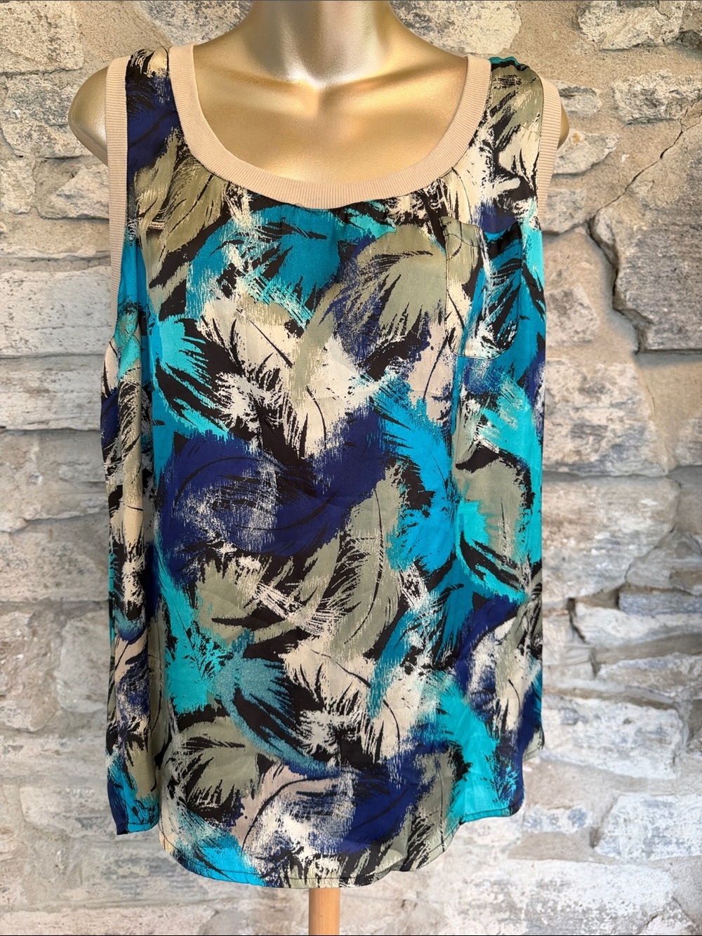 Sleeveless Abstract Brushstroke Tank Top
